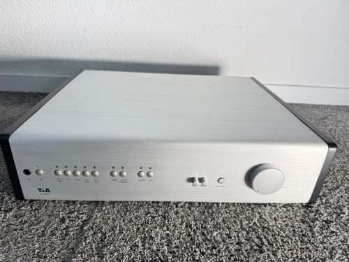Amplificatore integrato a - amplificatore,